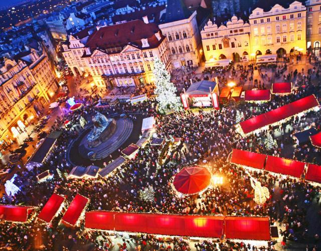 Chợ Giáng Sinh lộng lẫy tràn đầy không khí lễ hội ở châu Âu - 6