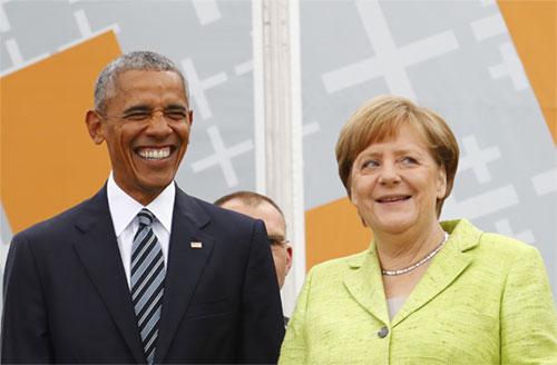 Một ngày của Thủ tướng Đức Angela Merkel: gặp cả Trump và Obama  - 0