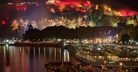 132 Content Man Nhan Voi Nhung Man Phao Hoa Rhine Flames Tai Duc 3