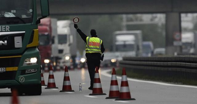 Đức bắt đầu kiểm soát biên giới trước thềm Hội nghị G20 - 0