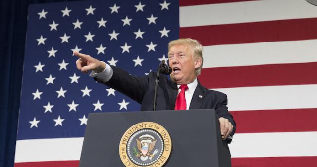 Thế giới đêm qua: Hạ viện Mỹ thông qua gói cải cách thuế, Tai nạn xe buýt ở Mexico, Tổng thống Trump điện đàm với Thủ tướng Anh - 1