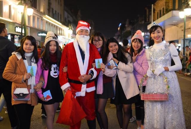 Những câu chuyện xúc động đêm Noel: Thiên đường là nơi trở về của những tâm hồn thuần thiện - 8