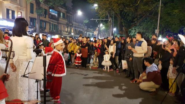 Những câu chuyện xúc động đêm Noel: Thiên đường là nơi trở về của những tâm hồn thuần thiện - 13