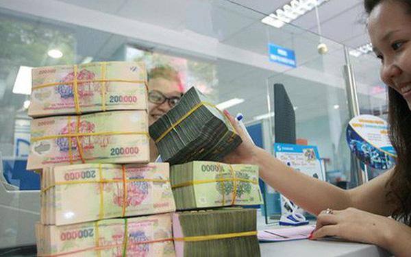Thưởng tết 2018: Ngân hàng nở hoa, bất động sản thưởng khủng? - 0