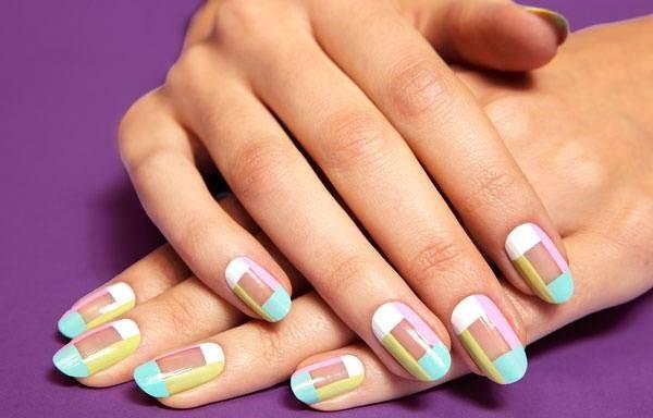 Mất móng tay chỉ vì làm nail - 0