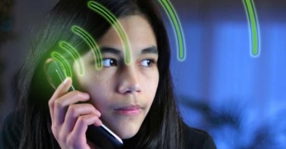 132 3 Cha Me Viet Hoang So Vi Lau Nay Da Cho Con O Trong Phong Co Song Wi Fi