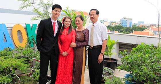 132 1 Nguong Mo Chang Trai Viet Cuoi Duoc Co Nang Tay Yeu Tieng Viet Thich Nau Pho Bo