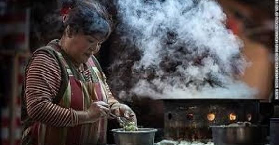 132 1 Moi Ngay Cho Lao An May 1 O Banh Mi Ba Me Vo Tinh Cuu Song Dua Con Trai Duy Nhat Cua Minh