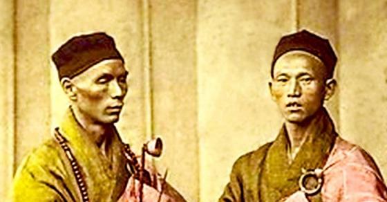 132 3 Nhung Dieu Bi Mat Chi 2 Nguoi Tren The Gioi Duoc Biet