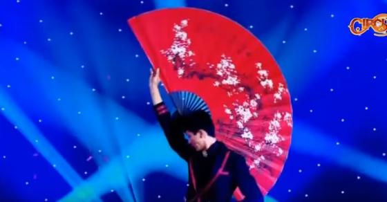 132 1 Man Ao Thuat Qua Dep Mat The Gioi Khong Co Nguoi Thu 2 Lam Duoc Dieu Nay