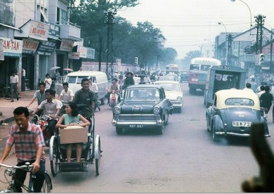 132 13 Ngam Sai Gon Hoa Le Truoc Nam 1975 Qua 22 Thuoc Anh Mau Quy Gia