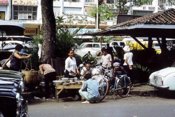 132 4 Ngam Sai Gon Hoa Le Truoc Nam 1975 Qua 22 Thuoc Anh Mau Quy Gia