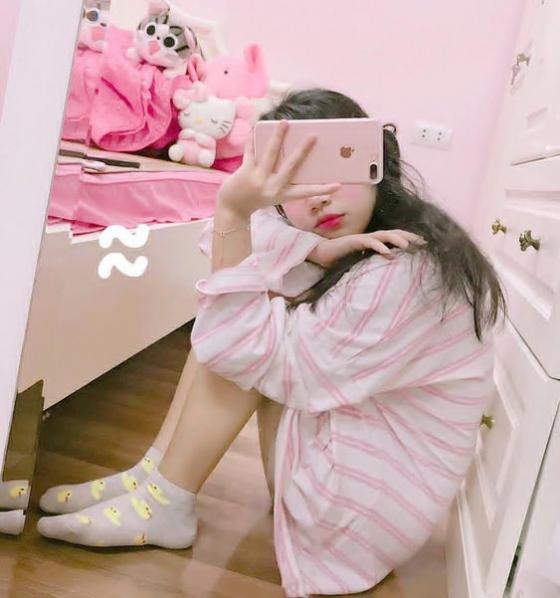 132 1 Cau Hoi Gay Bao Mang Xa Hoi Nhung Ngay Qua Bo Me Con Dang Dung Do 200k Thi Con Cai Co Nen Xai Hang Hieu