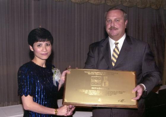 132 2 Nu Ky Su Goc Viet Rang Danh Tren Dat My Tat Ca Nhung Gi Toi Mong Muon La Dat Nuoc Tro Nen Tot Dep Hon