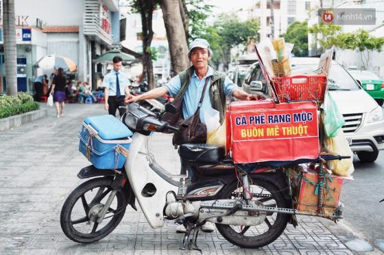132 5 Chuyen Doi Cua Nguoi Cha Sau Tam Bang Thong Bao Day Tu Hao Vo Mat Phai Ban Nha De Co Tien Cho 2 Co Con Gai An Hoc Ben Dat My