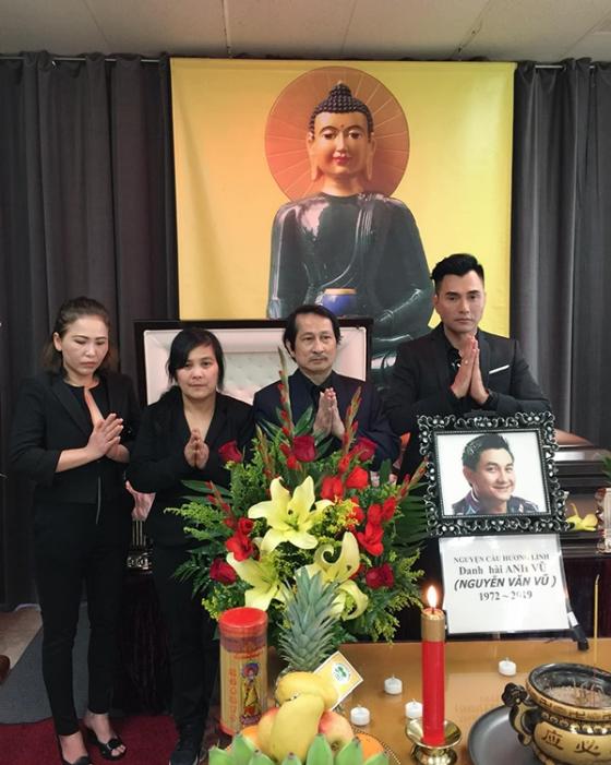 132 1 Nhieu Dong Nghiep Khan Gia Vieng Anh Vu Lan Cuoi Tai My