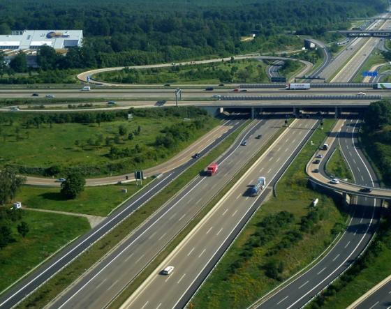 132 1 Tai Sao Autobahn Tai Duc Khong Gioi Han Toc Do Nhu My