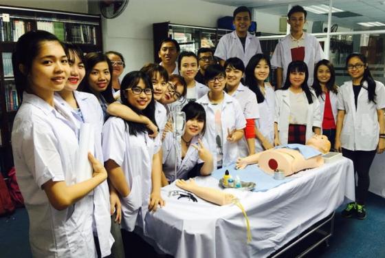 132 1 Tro Ly Dieu Duong  Chung Chi Chap Canh Giac Mo Du Hoc Duc Mien Phi