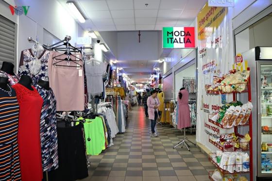132 2 Cho Dem Doc Dao Co 1 0 2 Cua Nguoi Viet Tai Ba Lan