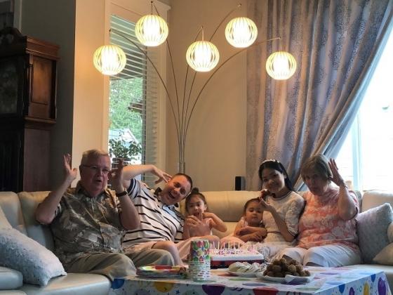 132 6 Co Gai Viet Yeu Ki Su Hang Khong My Bo Cong Viec Mo Uoc Theo Chong