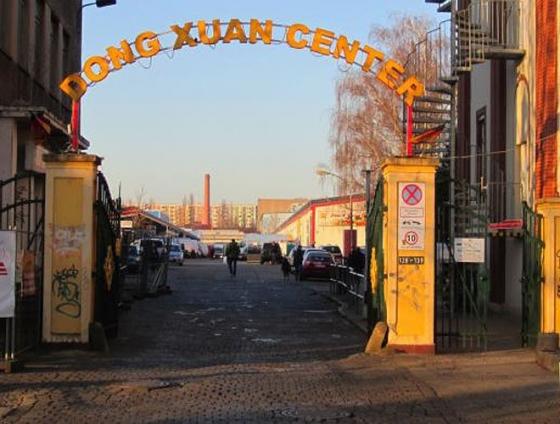 132 4 Cho Dong Xuan Berlin Van Hoa Viet Nam Giua Thu Do Nuoc Duc