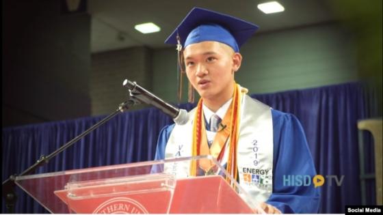 132 3 Nhung Tam Long Cao Ca Trong Hanh Trinh Dua Derrick Ngo Den Harvard