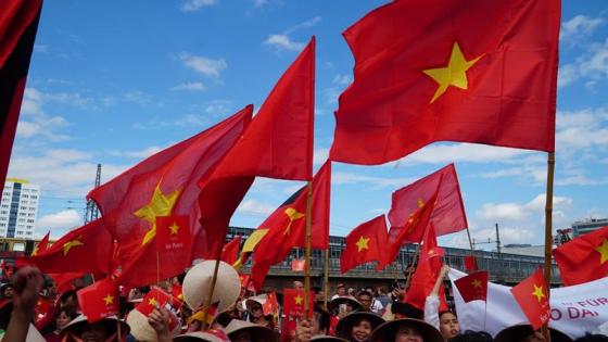 132 12 Nguoi Viet O Duc Bieu Tinh Truoc Dai Su Quan Trung Quoc Tai Berlin