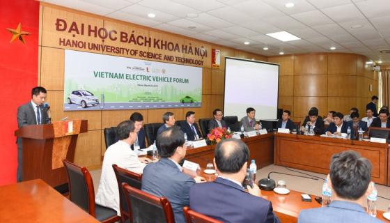 132 3 Viet Nam Lai Cham Chan Theo Sau Thai Lan Philippines
