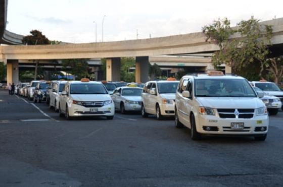132 1 Vui Buon Nghe Lai Taxi Cua Nguoi Viet O Hawaii
