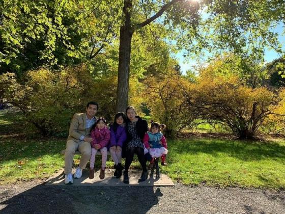 132 1 Chang Ky Su Lap Nghiep O Montreal