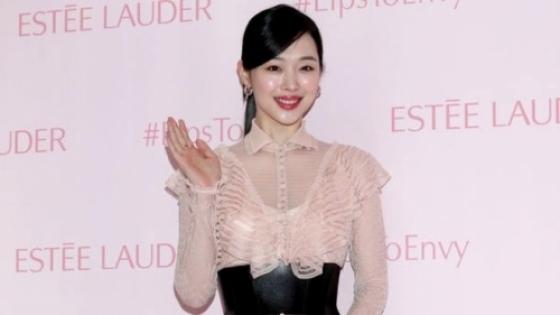 132 1 Nghi Ve Vu Ngoi Sao K Pop Sulli Tu Tu Va Benh Tram Cam