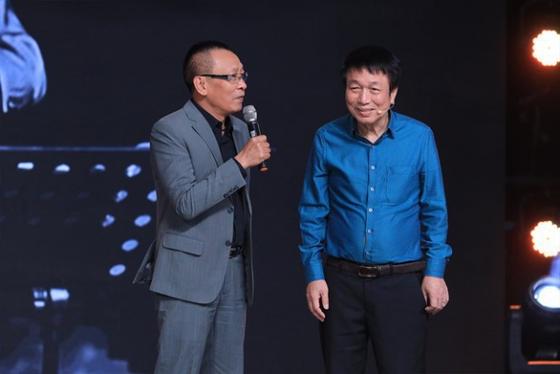 132 1 Nghen Voi Phan Nguoi Viet Bo Mang Xu Nguoi Trong Bai Hat Cua Phu Quang