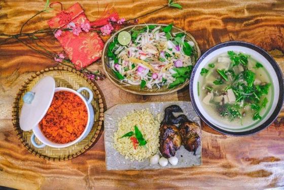 132 1 Me Dam Lam Mam Com Bien Tau Tu Do Thua Sau Tet Khien Ai Cung Me Man