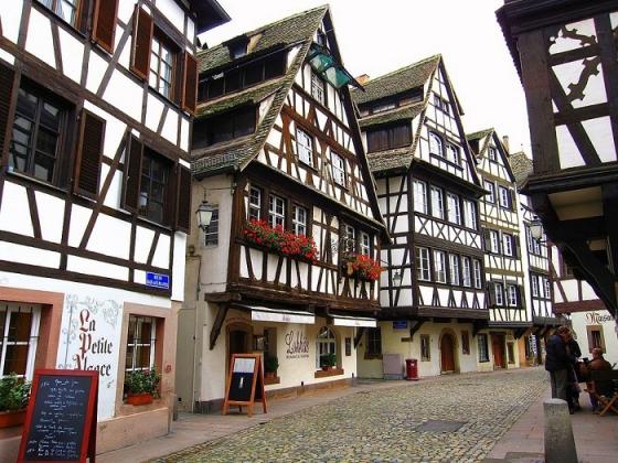 132 8 Strasbourg Noi Hoa Quyen Cua Nhieu Net Dep Chau Au