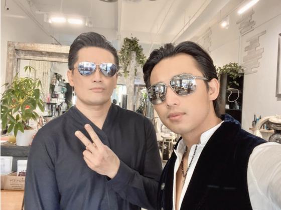 132 6 Nghe Si Viet Song O My Xep Hang Dai Tai Sieu Thi De Mua Do An Tich Tru