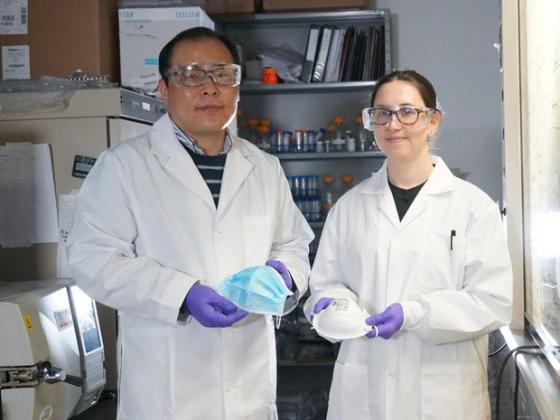 132 1 Nha Nghien Cuu Canada Khau Trang Phu Muoi Co The Vo Hieu Hoa Virus Bam Tren Be Mat Trong 5 Phut