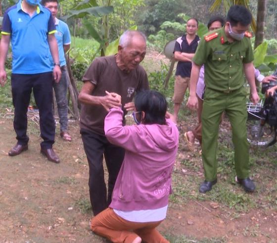 132 1 Cam Dong Quy Truoc Cha Gia Sau 30 Nam Bi Ban Sang Trung Quoc