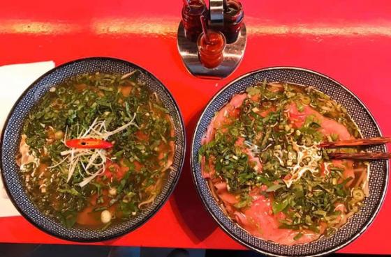 132 1 Du Hoc Sinh Them Do An Viet O Nuoc Ngoai Va Cai Ket