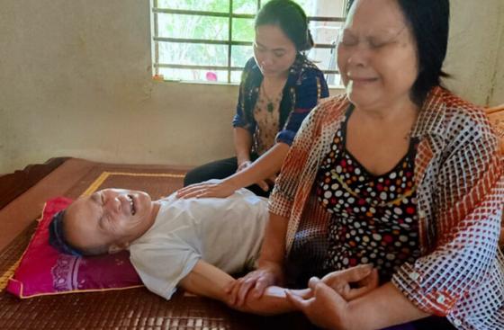 132 1 Du Dinh Dang Do Cua Thuc Tap Sinh Nhat Ban Bi Sat Hai