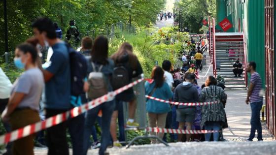 132 1 Kho Tin Hon 1000 Nguoi O Thuy Si Cho Phat Thuc Pham Mien Phi