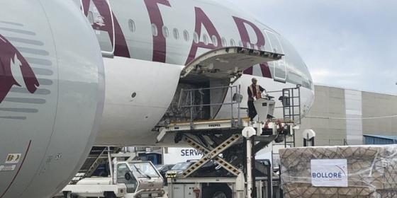 132 1 Phap Thiet Lap Cau Hang Khong Dua Hang Nghin Tan Vat Tu Y Te Tu Viet Nam Sang