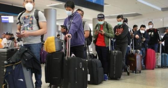 132 1 Giua Tam Dich Covid 19 Nhung Du Hoc Sinh Viet Tai My Khuyen Nhau Tu Tu Hay Ve