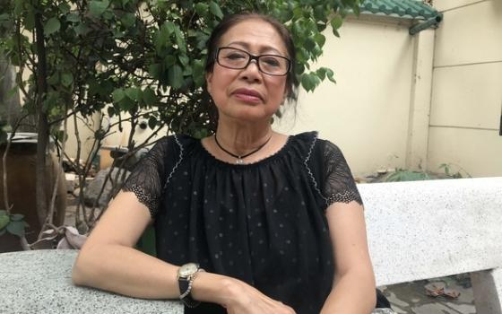 132 1 Viet Kieu Khoc Can Nuoc Mat Vi Nho Nguoi Quen Trong Nuoc Dung Ten Nha Dat