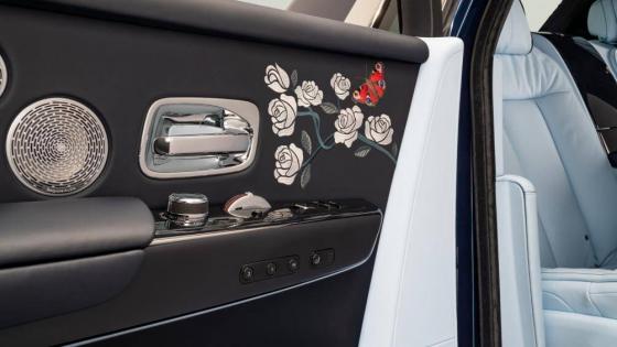 132 4 Can Canh Phien Ban Day Hoa Hong Cua Rolls Royce Phantom