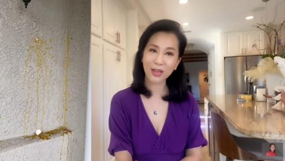 132 2 Mc Nguyen Cao Ky Duyen Bi Nem Trung Va Ky Thi Tren Dat My