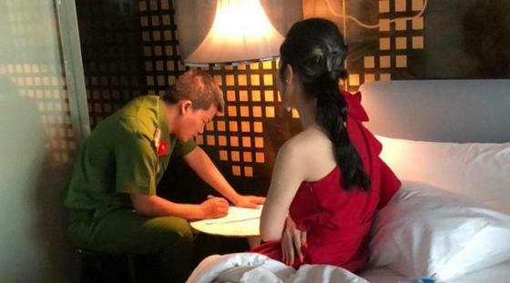 132 1 Hoa Hau Nguoi Viet Tai Nuoc Ngoai Bi Bat Trong Vu Ban Dam Nghin Do Du Luan Khoanh Vung Rich Kid Lam Thi Phi Ngay Nao