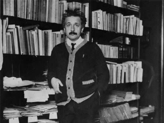 Bức thư Einstein gửi con gái: Câu chuyện đẹp chỉ là điều hư cấu?