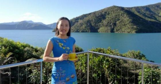 132 1 Co Gai Viet Chinh Phuc Chang Trieu Phu Anh Bang Su Thong Minh
