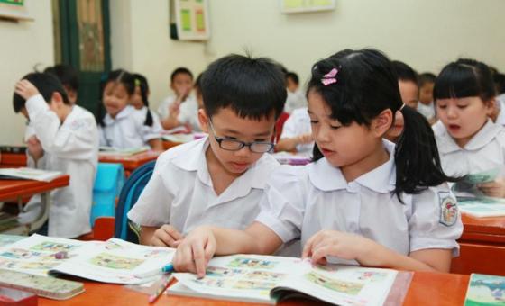 132 1 Bai Van Ta Cong Viec Bo Me Cua Hoc Sinh Lop 3 Khien Co Giao Phai Moi Phu Huynh Len Gap Mat
