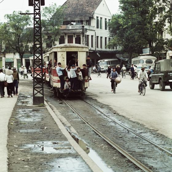 132 9 Xuc Dong Ngam Ha Noi Thoi Ho Ham Tau Dien May Nuoc